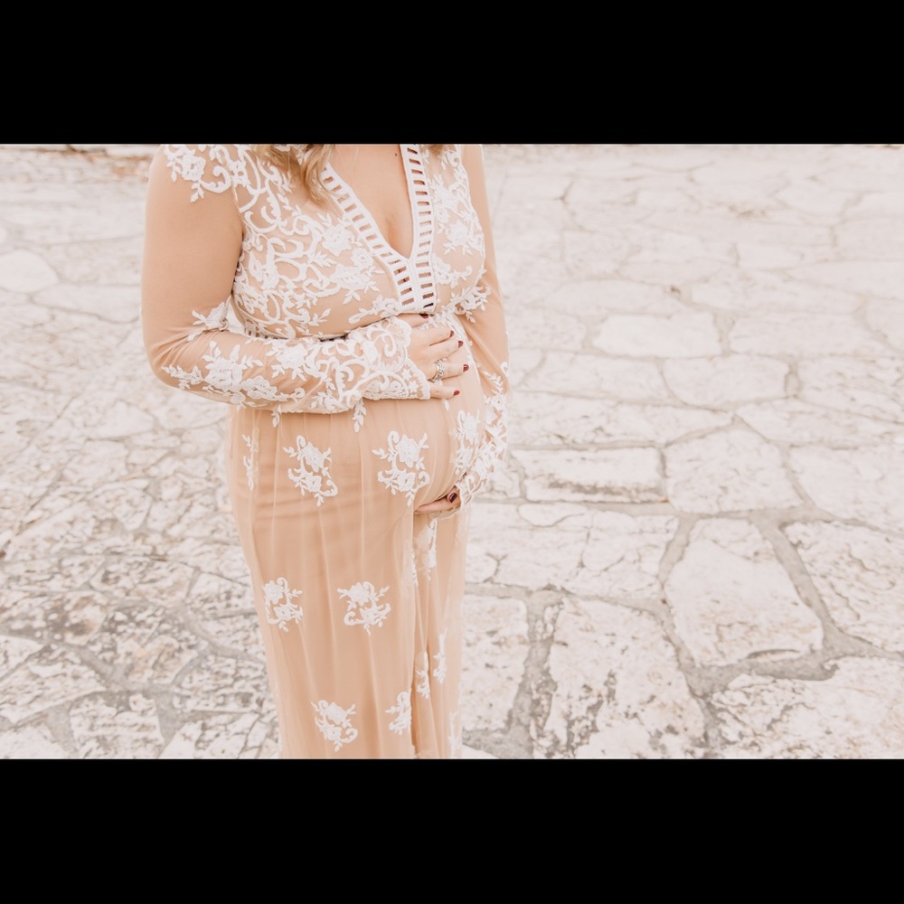 Forever 21 nude/lace maxi dress